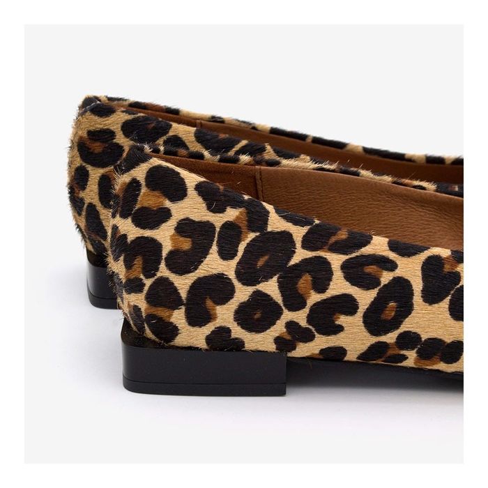 Кожени балеринки Angel Alargon с леопардов принт върху естествен косъм