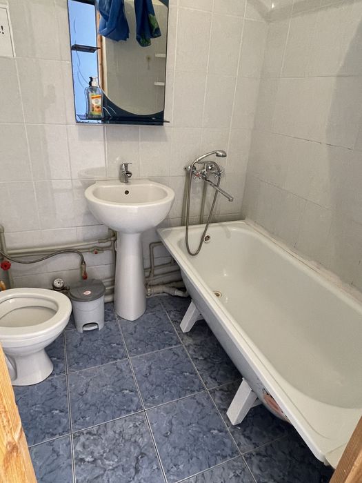 1500 час, по Азаттык