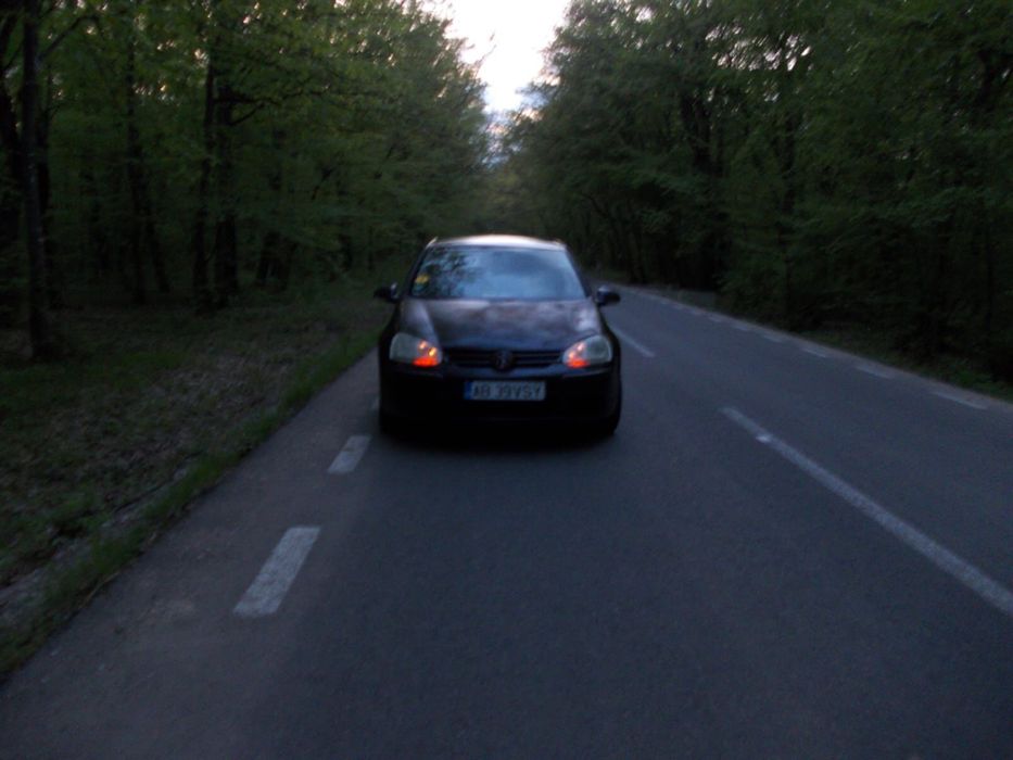 Vand golf 5 1.4 aspirat fac si unele schimburi