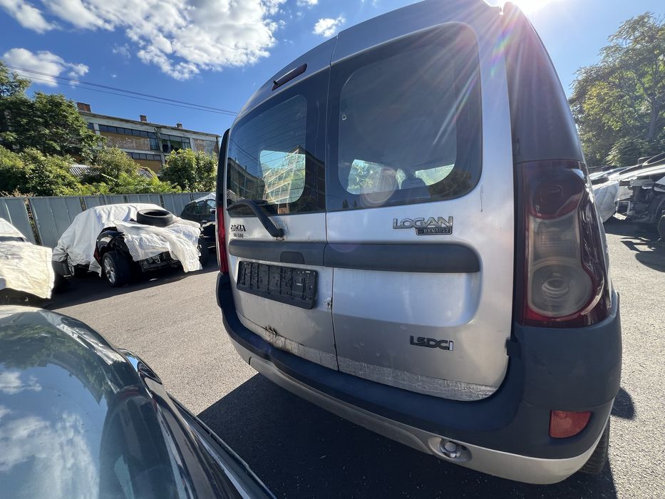 Dacia Logan 1.5 DCI на части