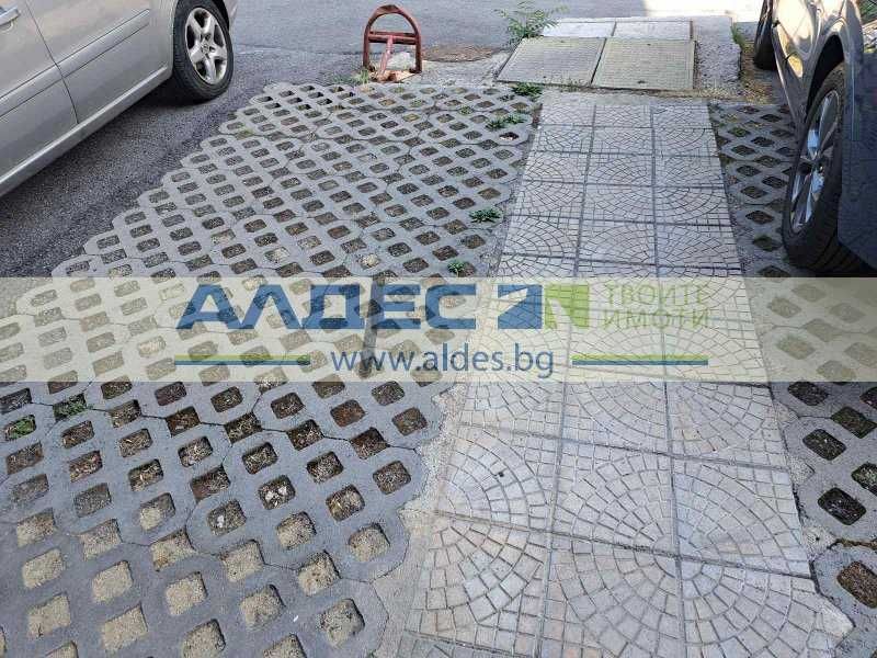 Продава се обзаведен едностаен в Оборище до бул. Мадрид