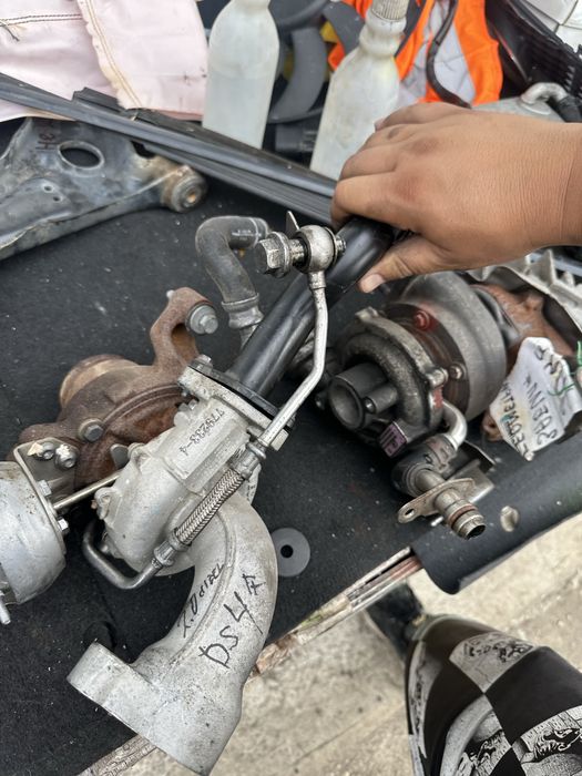 Турбо компресор турбина GTB1449VZ Citroen C4 C5 DS 4 DS4 ds5 2.0HDi