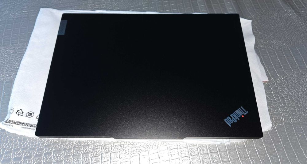 Laptop business Lenovo ThinkPad E14 Gen5 AMD 7530U