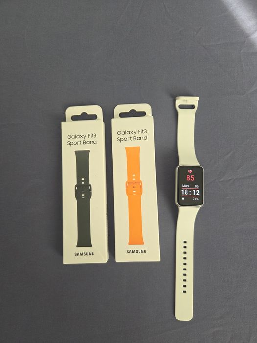 Bratara fitness Samsung Galaxy Fit3, SILVER