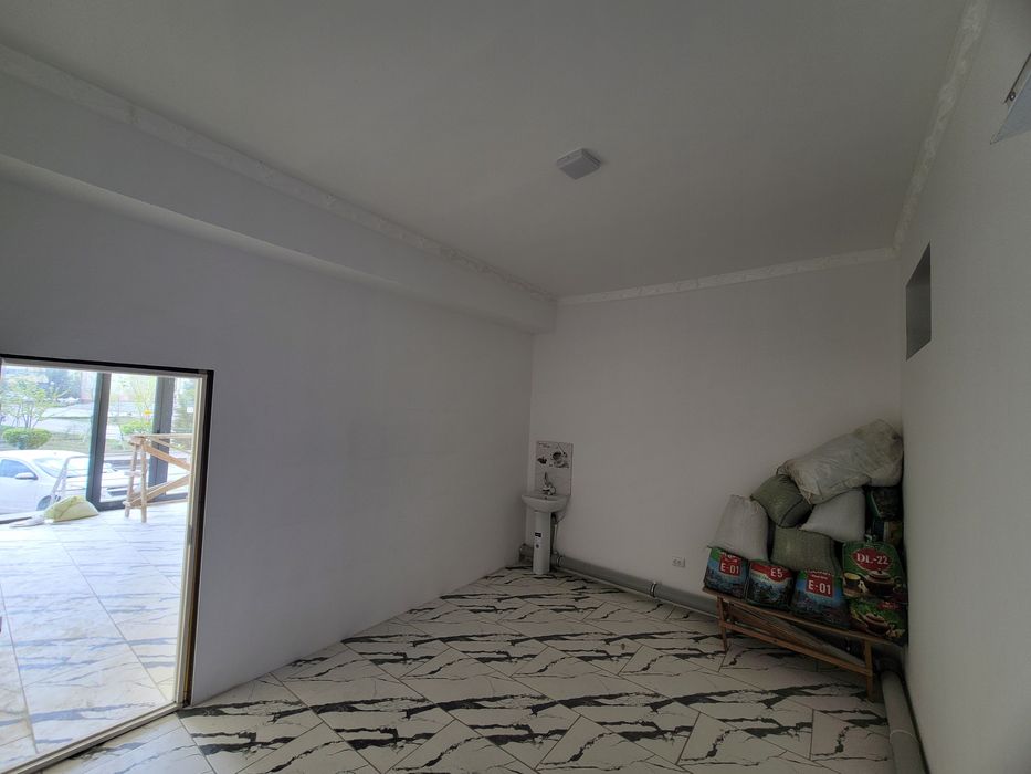 2 xonadan iborat bo'lgan jami 50m²lik office ijaraga beriladi