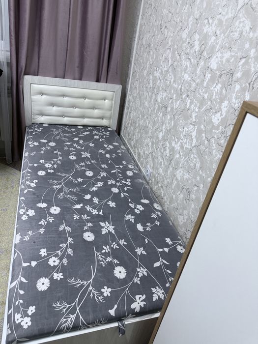 продается кровать