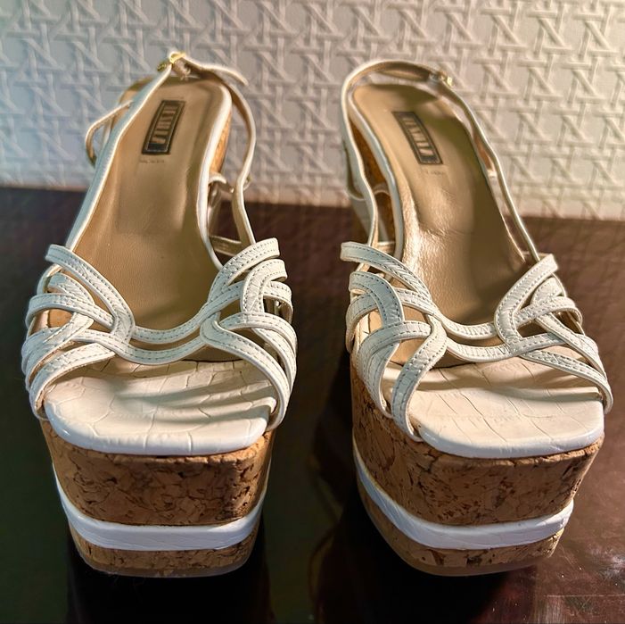 Босоножки из натуральной кожи и натуральной пробки