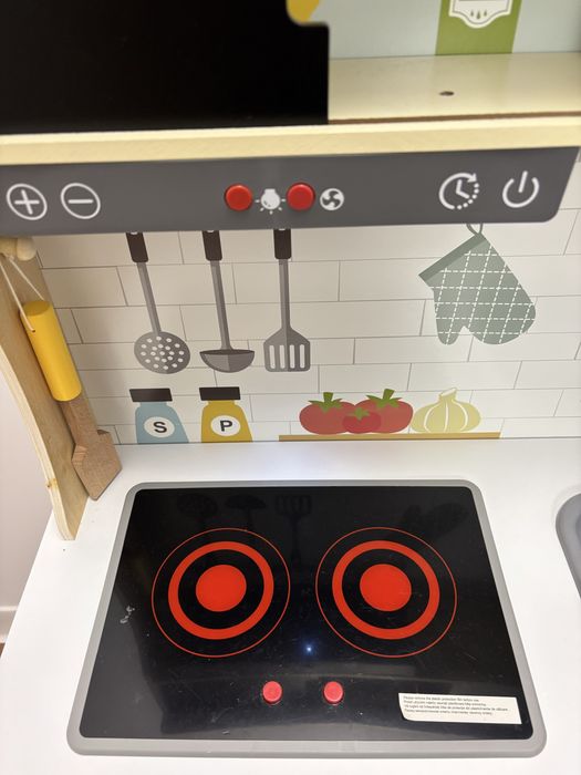 Bucatarie de lemn pentru copii