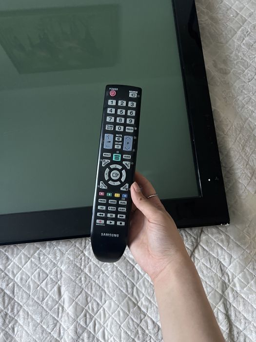 Телевизор samsung 2011