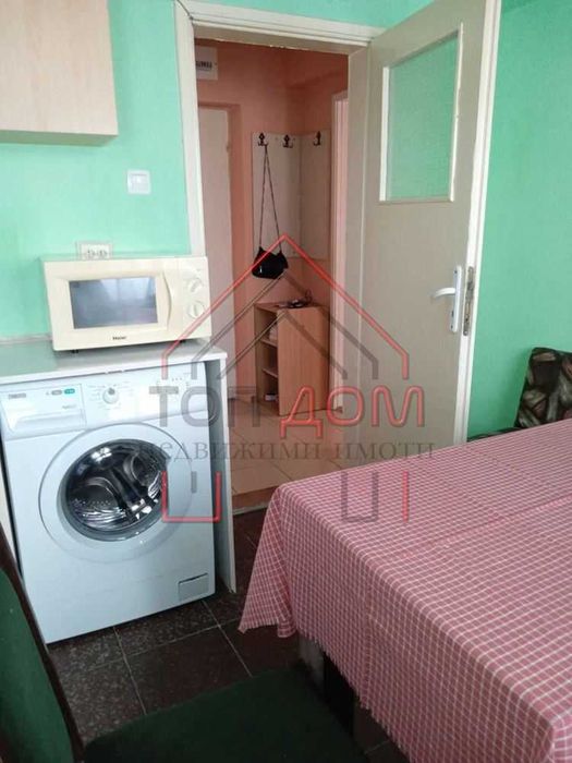 Дава се под наем Двустаен апартамент в Варна, Център - 55 кв.м за 357 € - Снимка #2