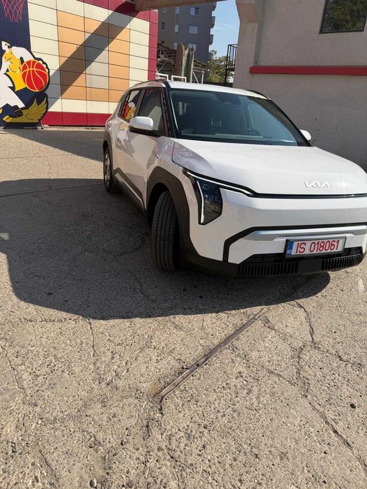 KIA EV3 2025 — imagine 3