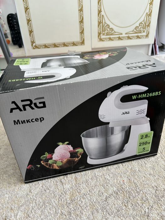 Миксер ARG W-HM268BS белый
