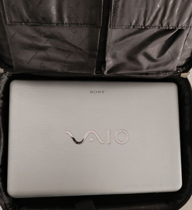 Ноутбук продам Sony