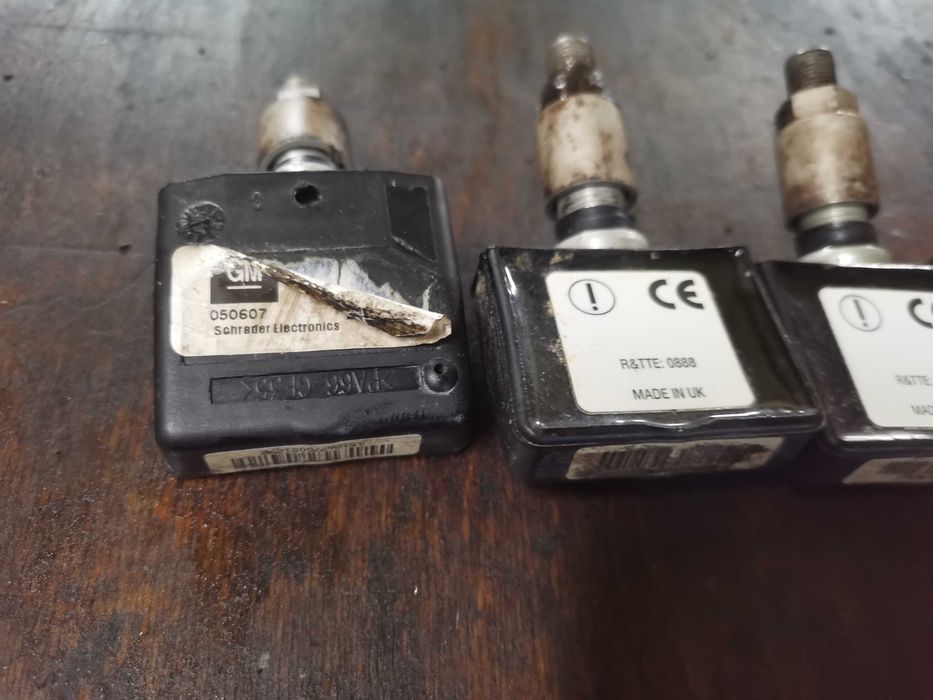 Датчик Сензор за налягане на гумите. Bluetooth вентили за Opel