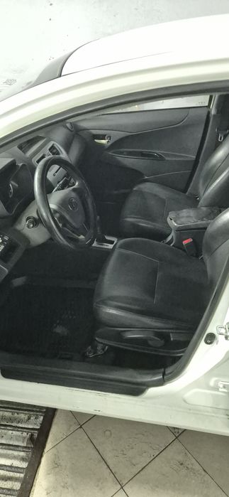 Продаю Лифан Силия