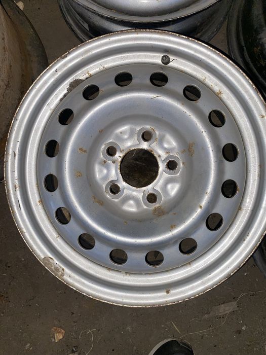 Продам диски 16 размер