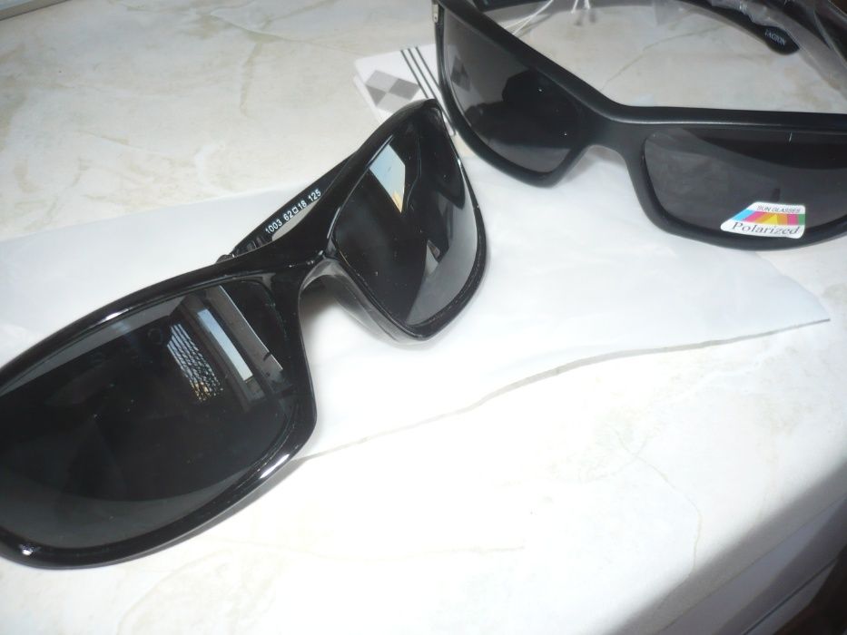 Защитна маска  и слънчеви очила