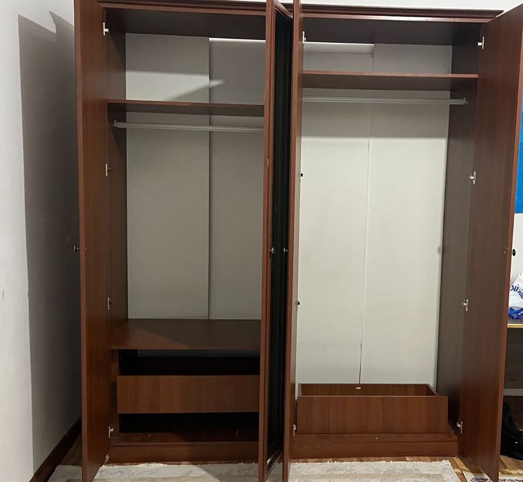 Шкаф бу сатылады