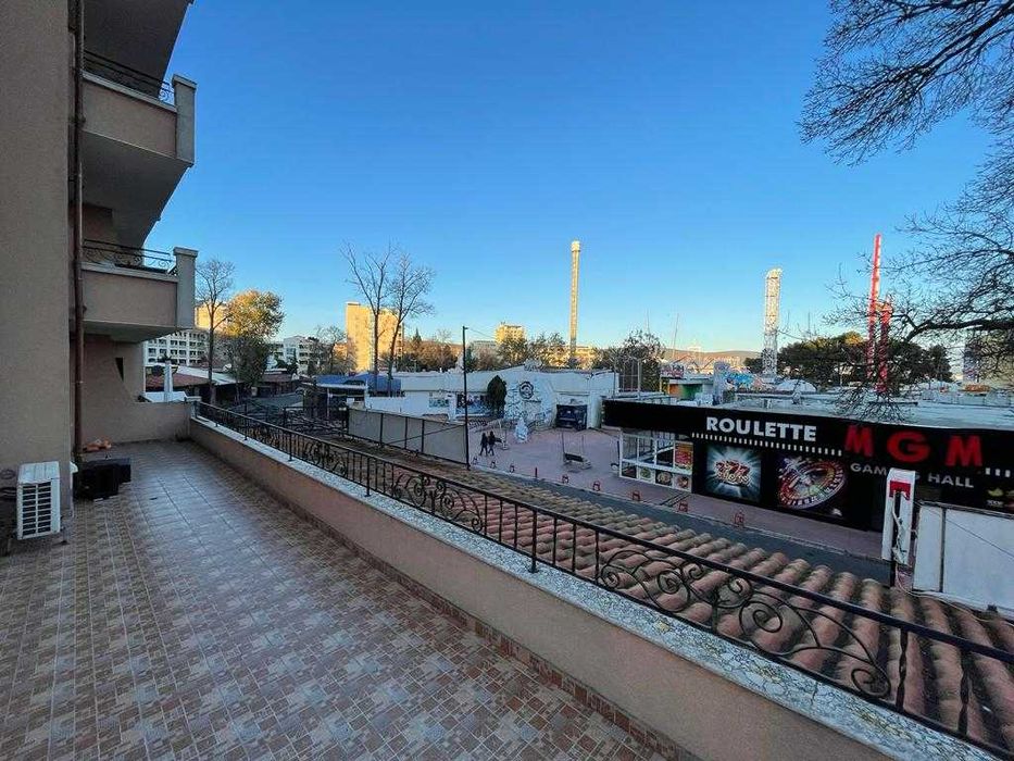 Продава се Четиристаен апартамент в к.к. Слънчев бряг - 150 кв.м за 600 €/кв.м - Снимка #6