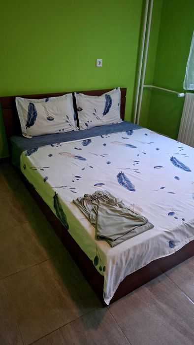 Продавам спалня 160/190 см