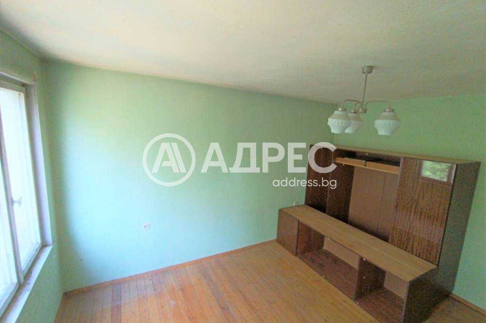 Продава се Многостаен апартамент в Разград, Житница - 130 кв.м за 765 €/кв.м - Снимка #1