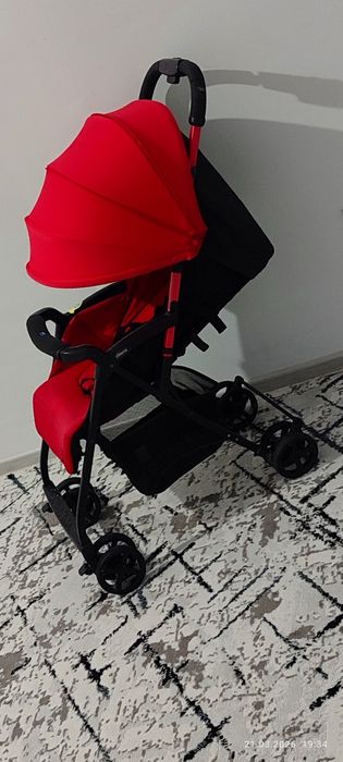 Лёгкая коляска Chicco