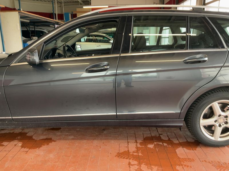 Mercedes-Benz C-Klasse C 220 CDI T BlueEfficiency Elegance 2009