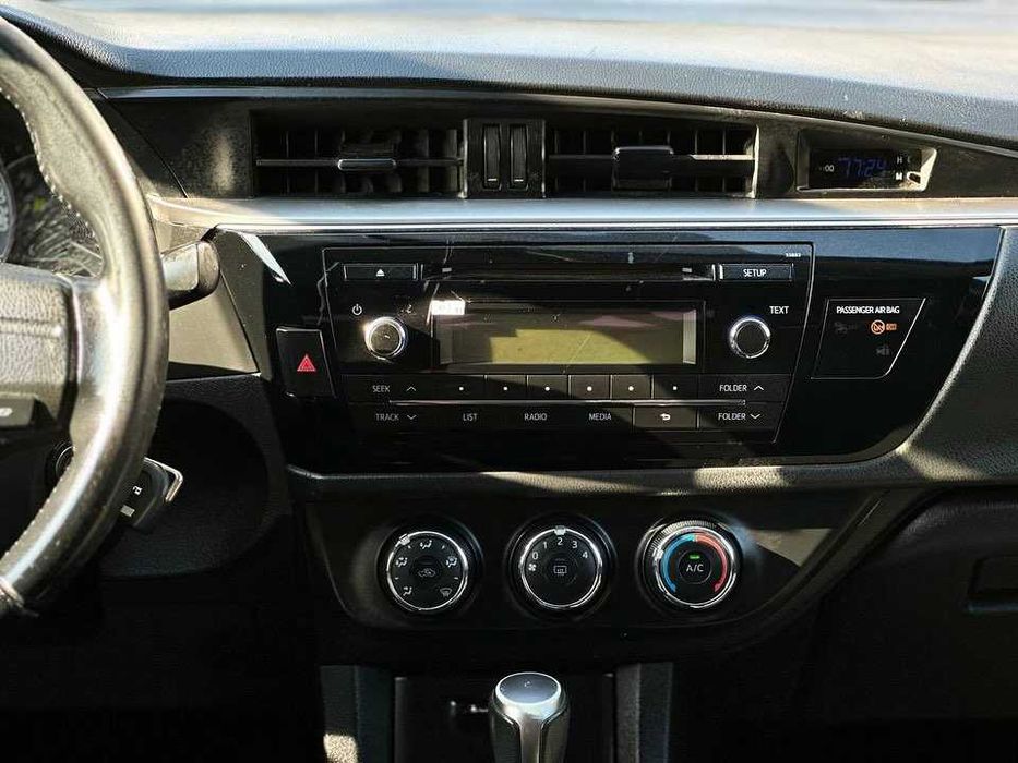 Продам Тойота Королла 2016