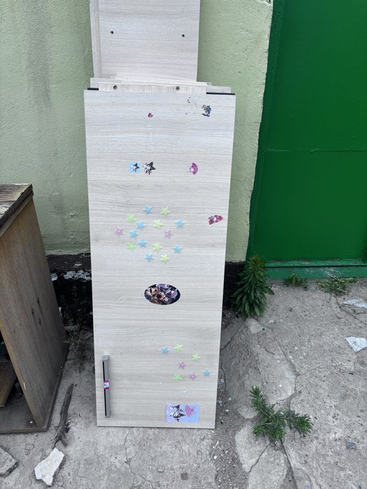 Ламинат от шкафа
