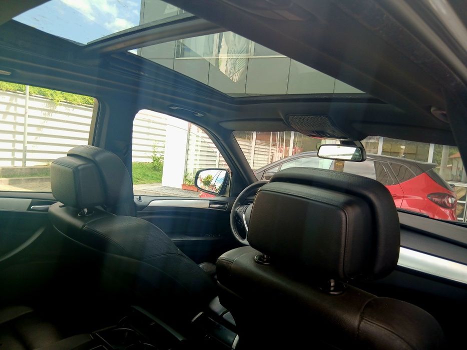 BMW X5 2010 3.0D Panoramic Impecabil