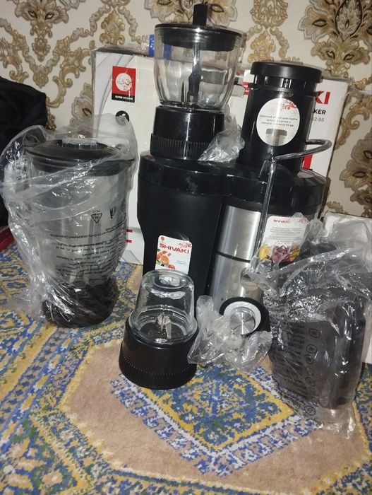 Продается комбайин набор..новый 4 в однои