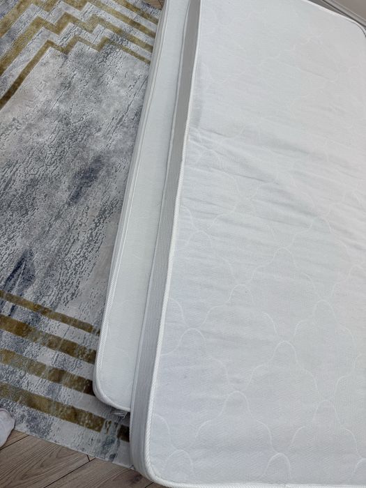 ПРОДАМ МАТРАС 90×200 см ( 2 шт)