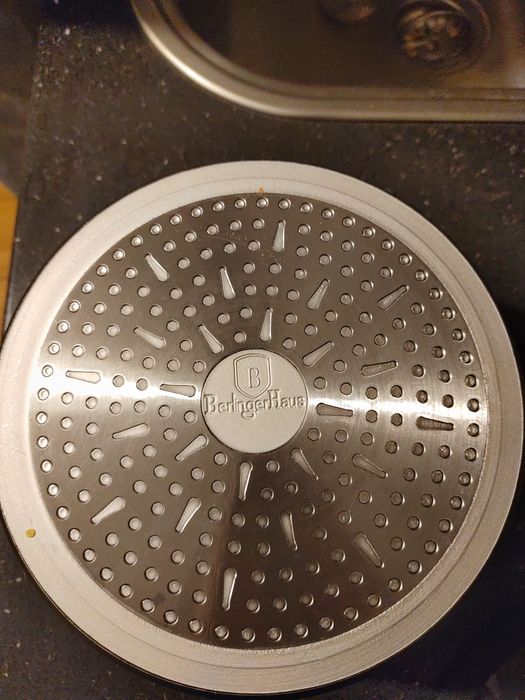 Продавам  Тенджера