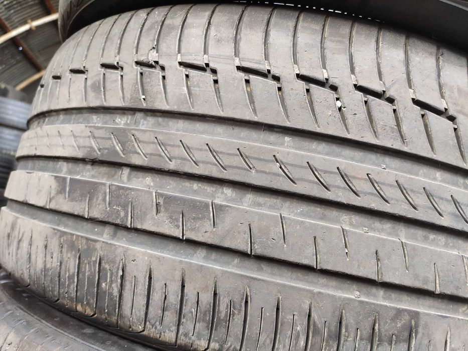 Летни гуми пакет 275 35 22 и 315 30 22 - Continental