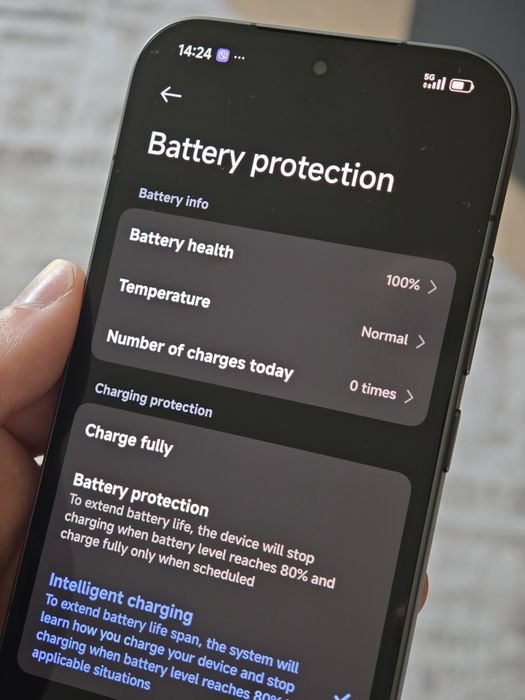 Xiaomi 17 (12/512GB) Като Нов