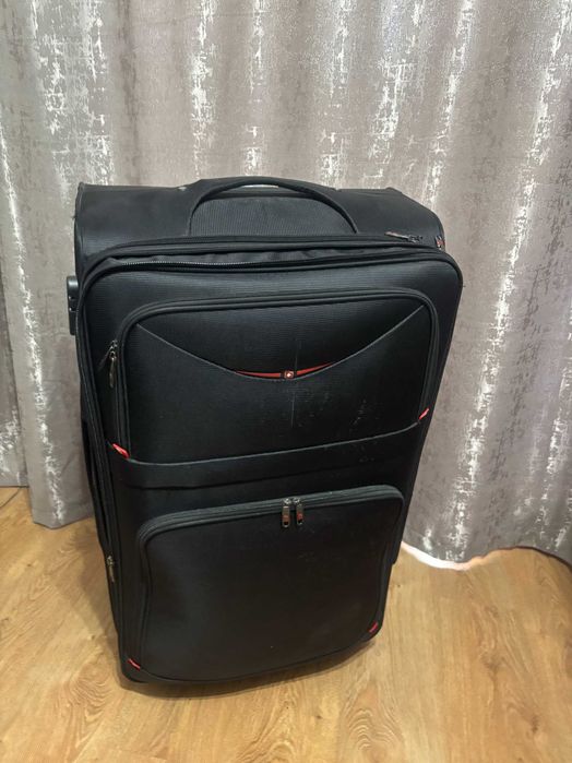 Продам чемодан большой, 25000 тенге