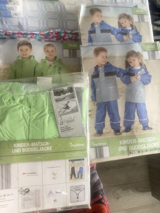 Salopete si gecute impermeabile