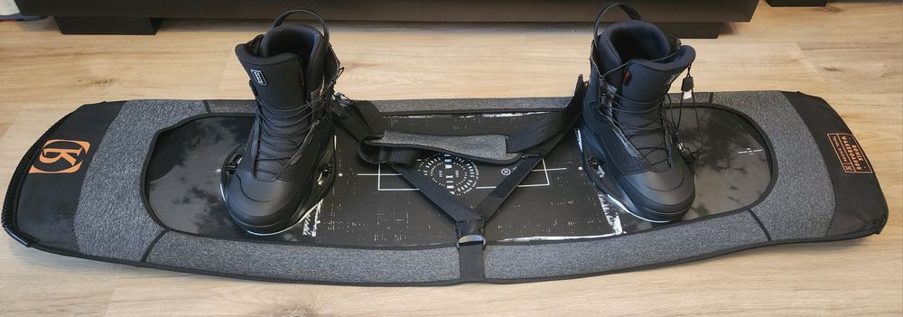 Vand placa wakeboard