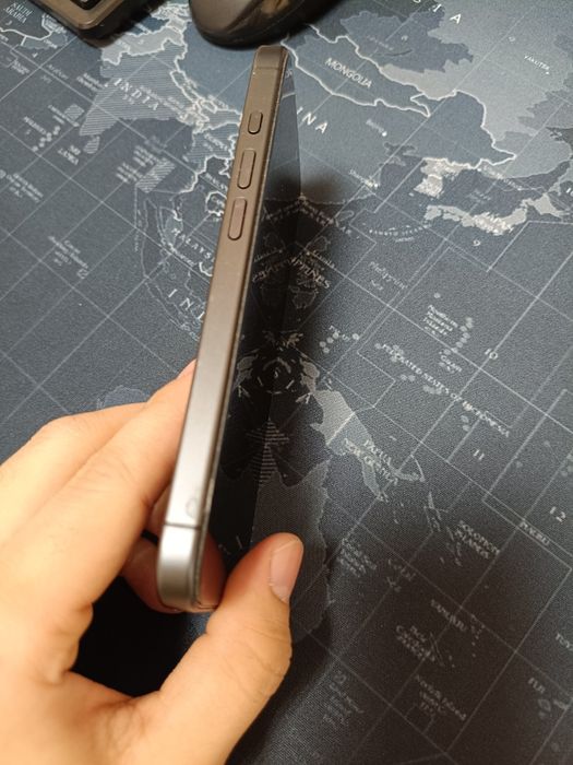 iPhone 17 black на 256 гб