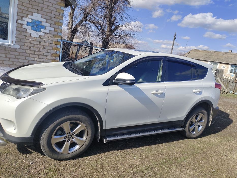 Тойота Рав 4 только продажа