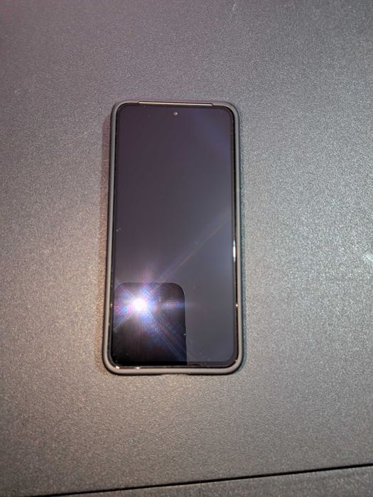 Google Pixel 8 - 128GB, 8GB RAM, 5G, Hazel
