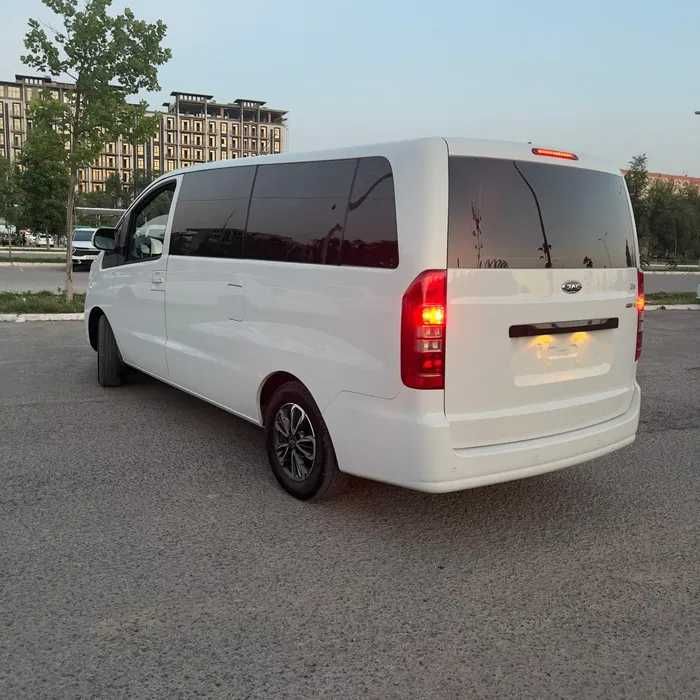 JAC M3 MINIVEN 2025 bonuslari bilan xarid qiling
