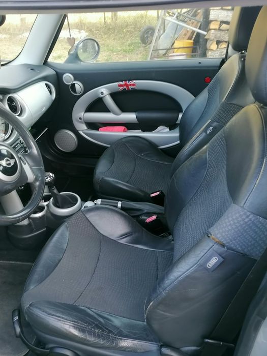 //Mini Cooper R50  Propietar acte la zi !!