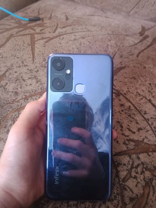 Infinix в хорошем состоянии