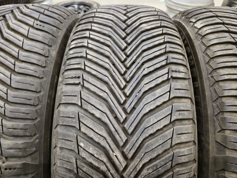 4 anvelope All Season Michelin 235 55 19 stare buna