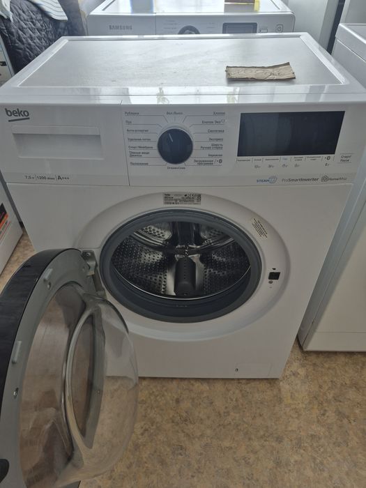 Продам стиральную машину