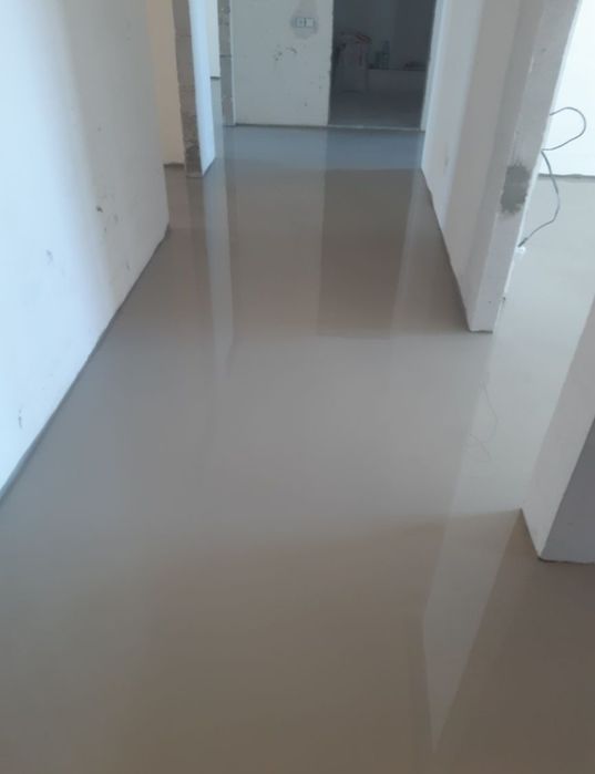 Стяжка пола, наливной пол