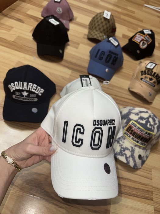 Sapca Dsquared2 diverse modele