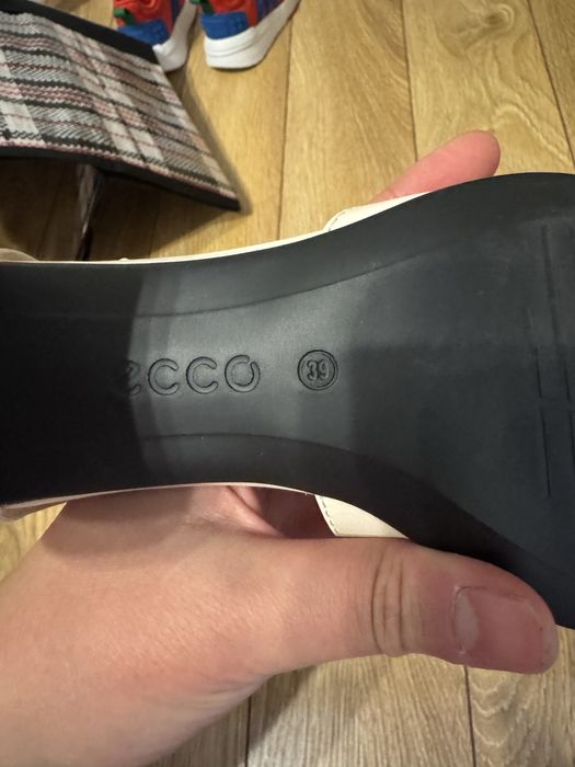 ecco туфли в отличном состояниии