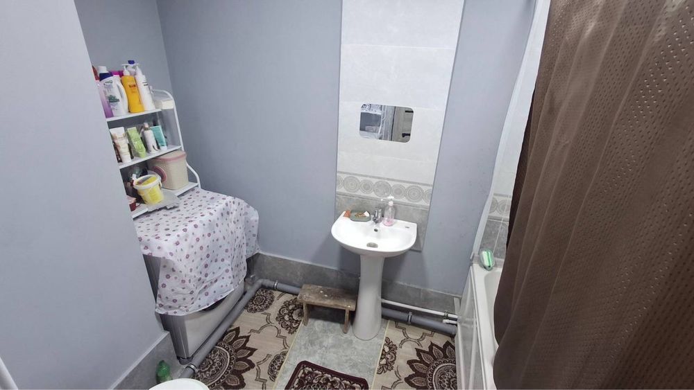 Uy sotiladi Musaffo Maskan srochna Дом продается Мусаффо маскан срочна